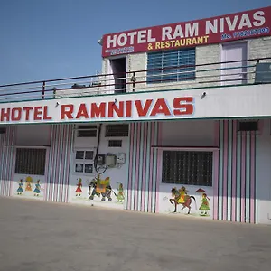** Hotel Ramnivas India