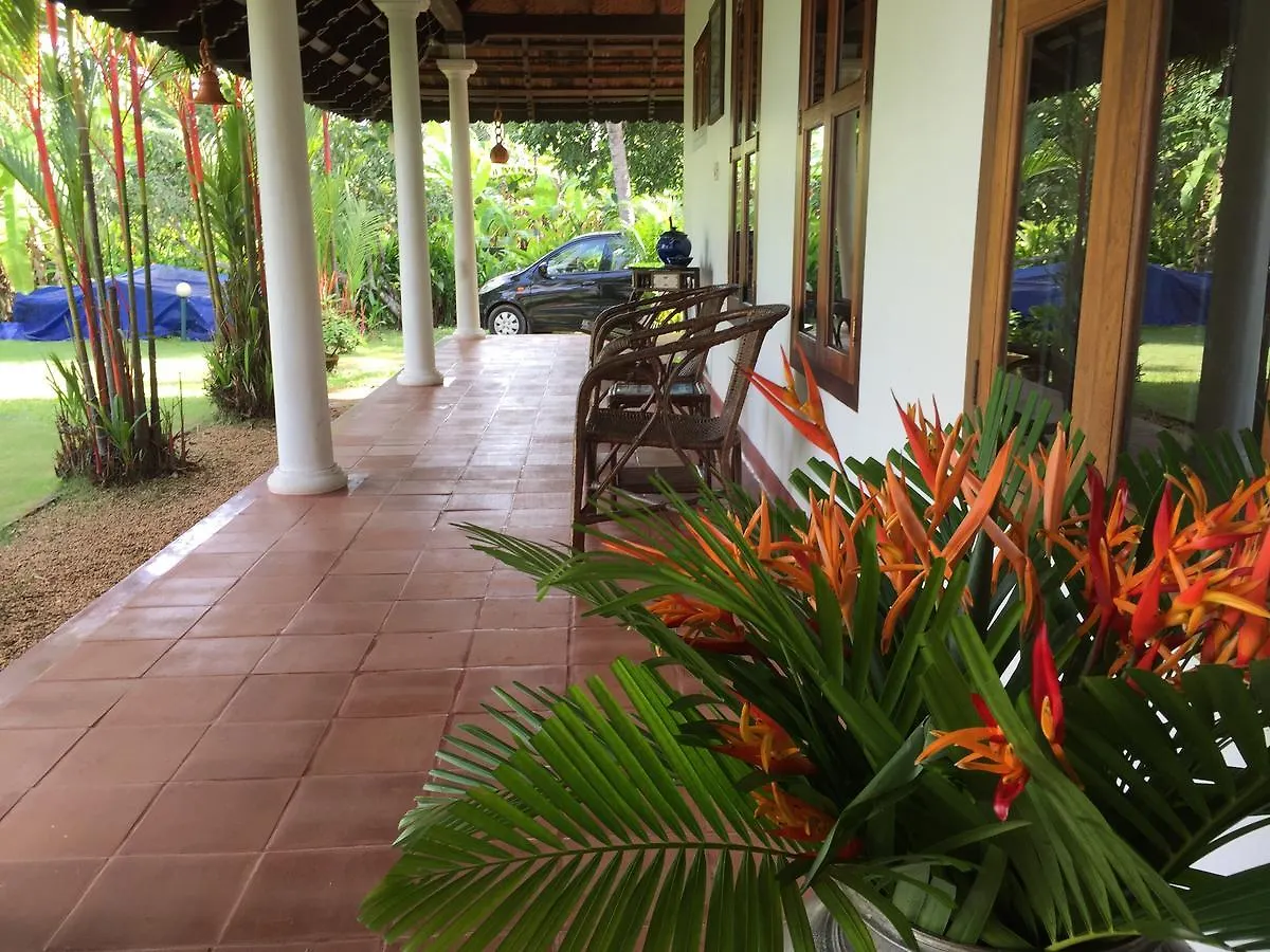 Kovilakam Lakeside Villa Alappuzha Bed & Breakfast